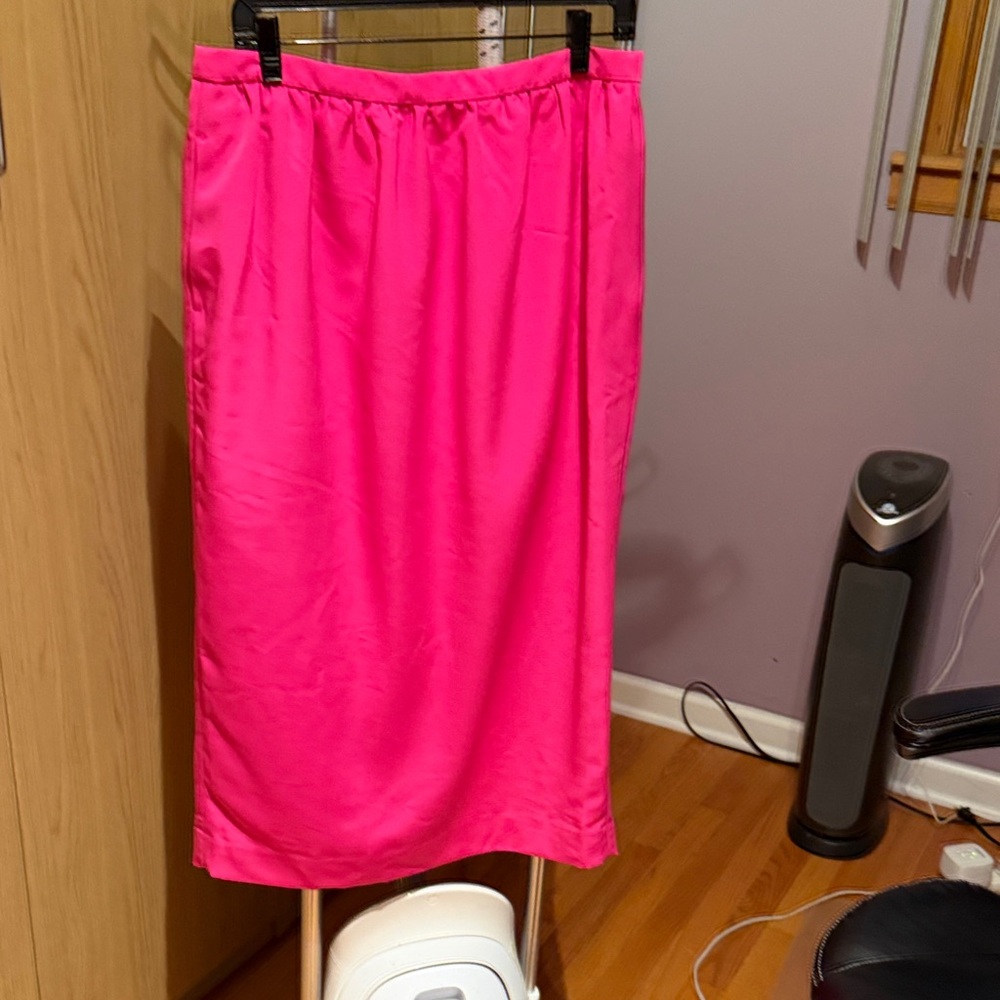 J. Crew Vibrant Pink Pencil Skirt with pockets